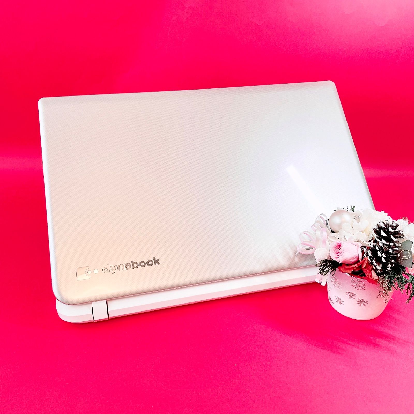 美品✨️東芝 dynabook 高性能Corei7✨️人気No.1✨️おしゃれゴールド