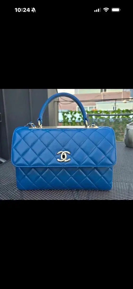 シャネル ココハンドル トップハンドルバッグ ブルー (正規品)