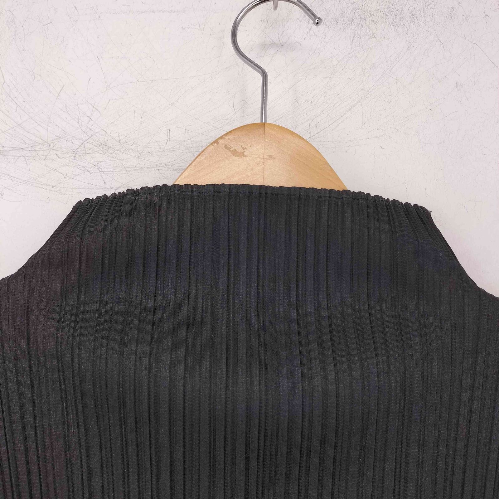 プリーツプリーズイッセイミヤケ PLEATS PLEASE ISSEY MIYAKE ボトル