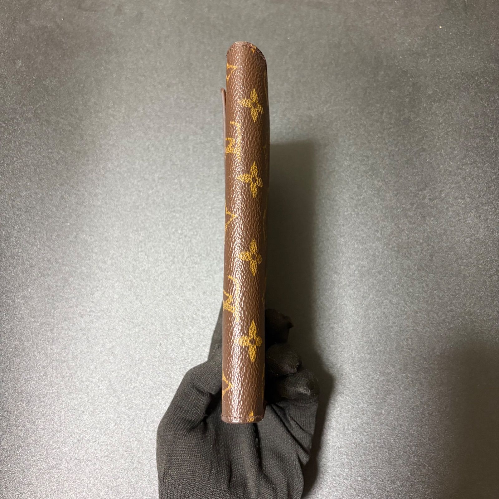 d61 ポルト トレゾール　ポルトフォイユ インターナショナル　旧型　ルイ ヴィトン Louis Vuitton　3つ 三つ 折り　フラップ ボタン 式　長 財布　ロング ウォレット　モノグラム