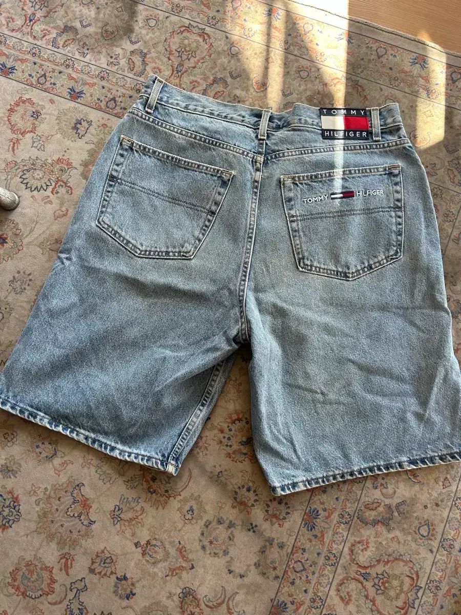 90s トミーヒルフィガー デニムショートパンツ 36