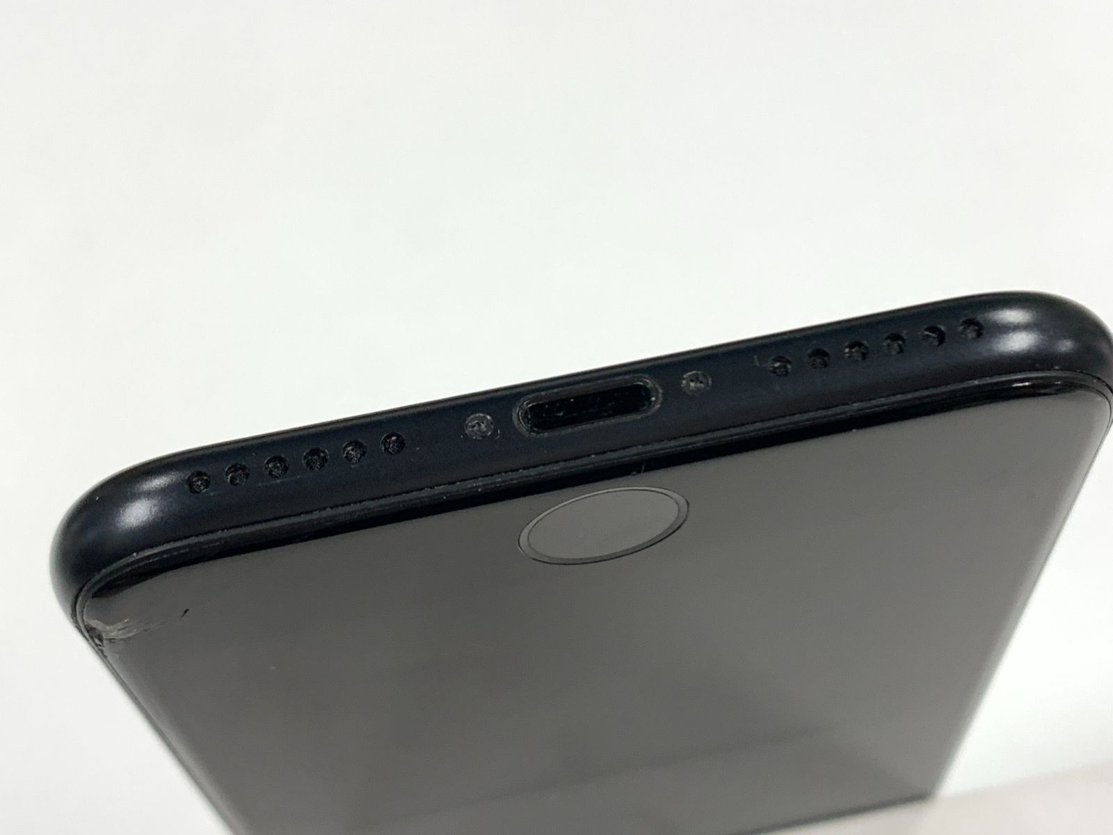 ジャンク 電池85%SIMフリーiPhone SE(第2世代) 64GB ブラック - メルカリ