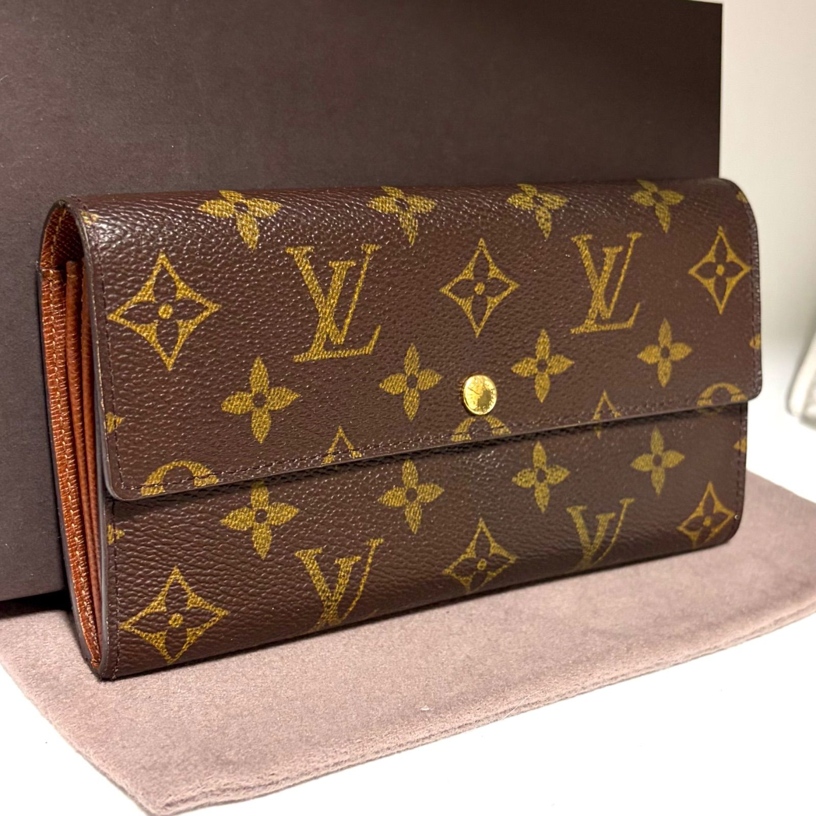 d47 ポルトモネ クレディ ポルトフォイユ サラ 旧型 Louis Vuitton