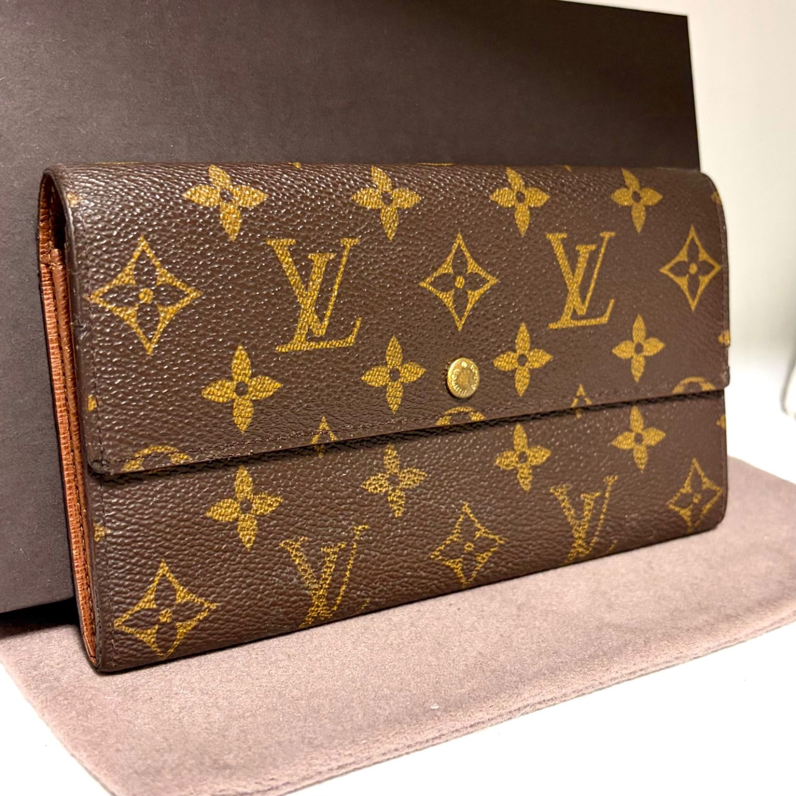 d96 ポルトモネ クレディ　ポルトフォイユ サラ　旧型　Louis Vuitton ルイ ヴィトン 　2つ 折り　二つ折り　フラップ ボタン 式　長 財布　ウォレット　モノグラム
