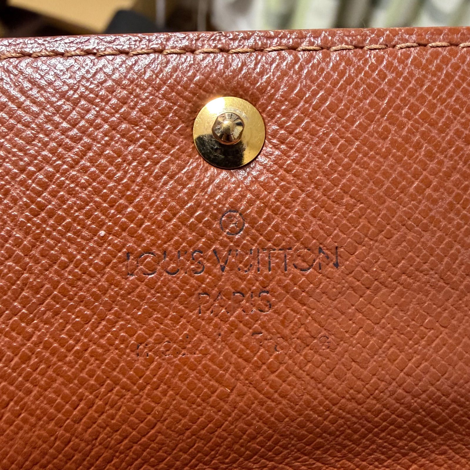 e15 ポルトモネ クレディ ポルトフォイユ サラ 旧型 Louis Vuitton