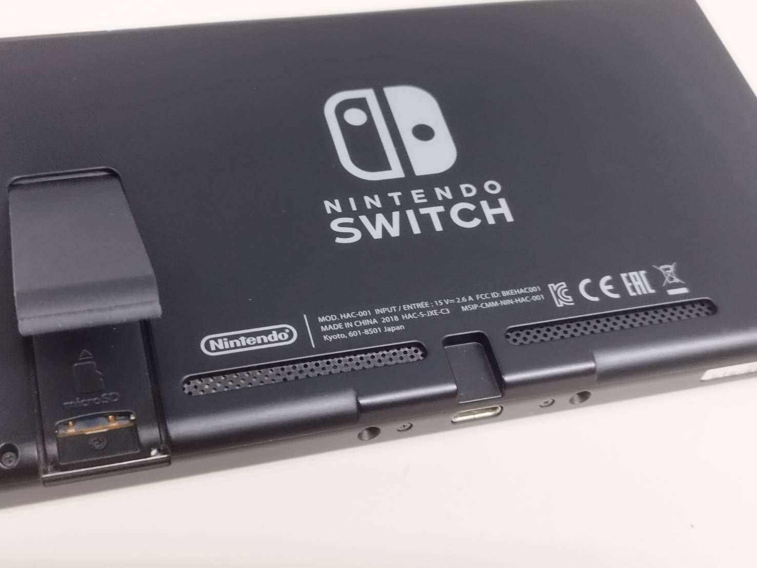 Nintendo Switch 本体 HAC-001/2018年製 (1) - メルカリ