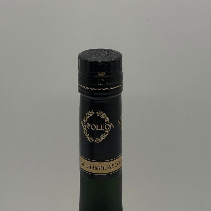 クルボアジェ ナポレオン ファインシャンパーニュ 700ml 40%【Q4