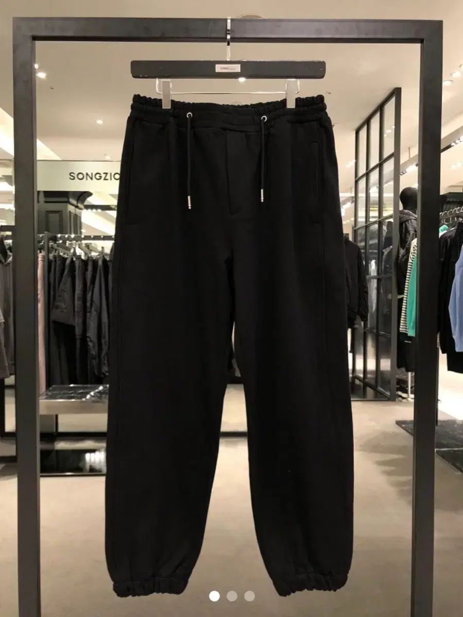 新品 SONGZIO HOMME(ソンジオ・オム) ソンジオ・オム ギゼ・ゼロ ジョガーパンツ M