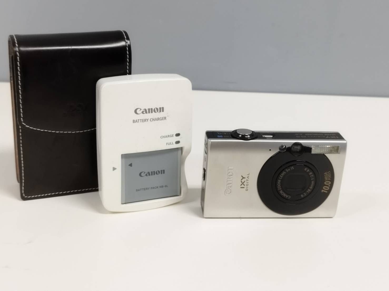 [ジャンク]Canon IXY DIGITAL 25IS PC1262 良品】Canon IXY DIGITAL 25 IS/PC1262/コンパクトデジタルカメラ