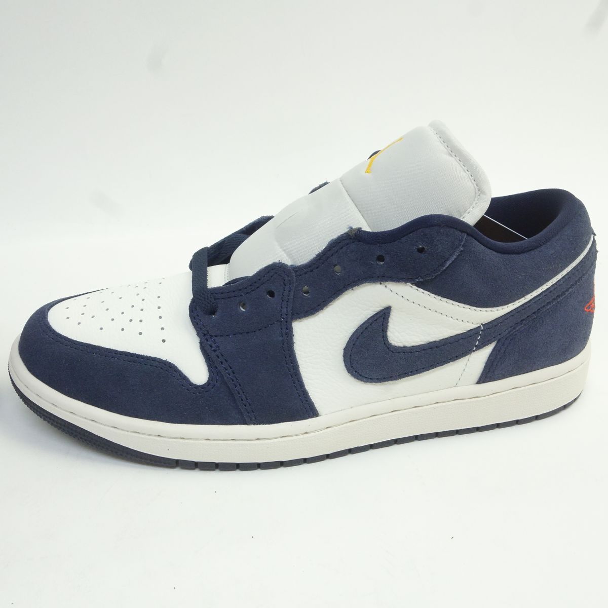 未使用】NIKE ナイキ AIR JORDAN 1 LOW SE エアジョーダン IO7448-400 