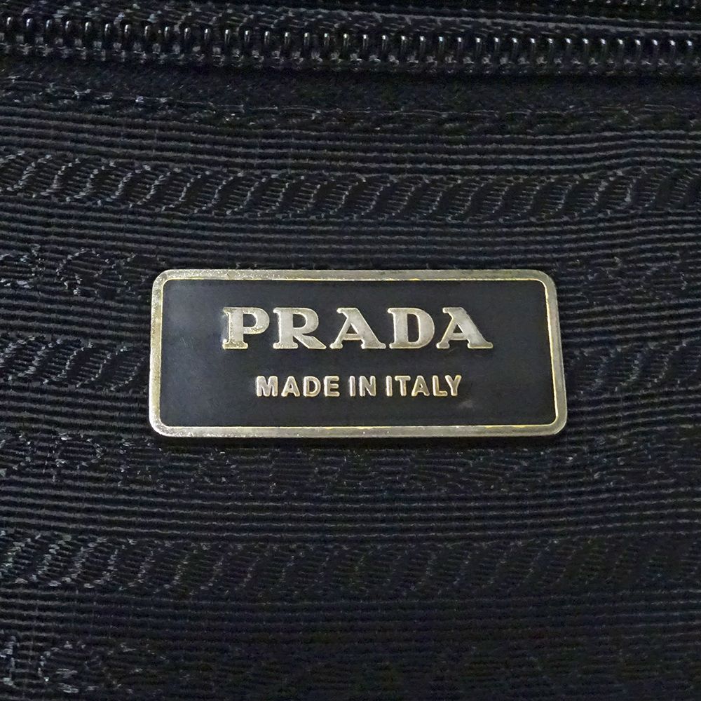 プラダ PRADA バッグ レディース メンズ ブランド トートバッグ ショルダーバッグ 2way ナイロン ブラック 黒 ロゴ 大容量 大きめ おしゃれ 【中古】
