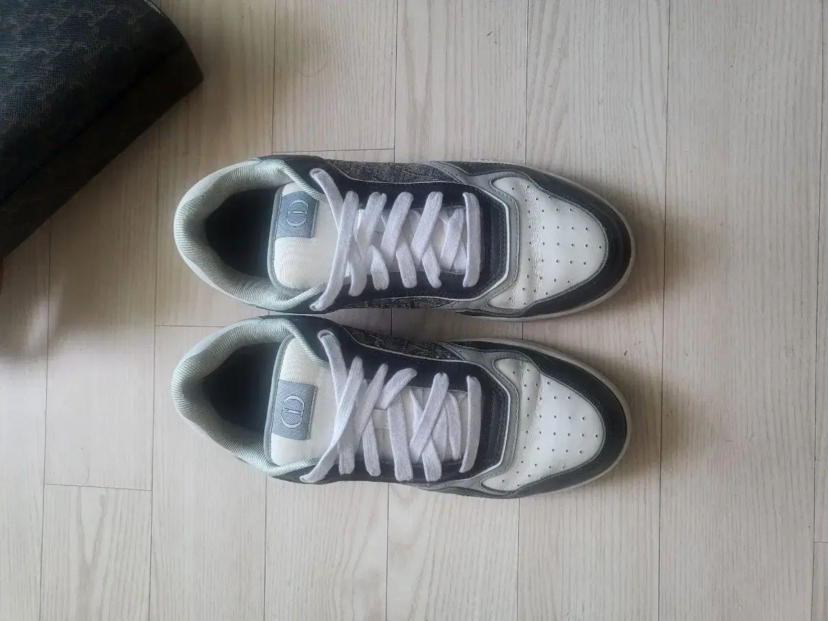 ディオール b27 ルテニウム 44サイズ