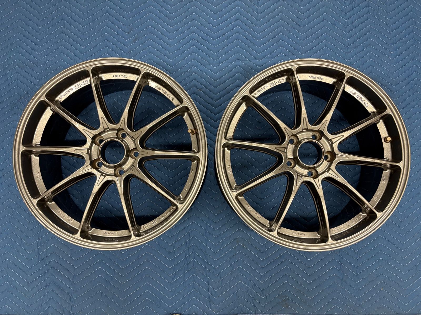 【状態良好・2本売り】OZレーシング ハイパーGT HLT 19インチ 8.5J +47 PCD112