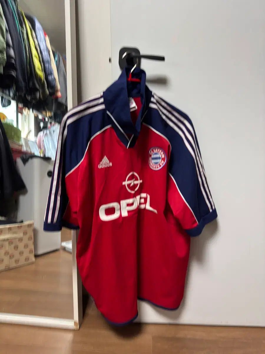 ヴィンテージ マテウス adidas FCバイエルン・ミュンヘン OPEL 半袖ジャージ 39,658円