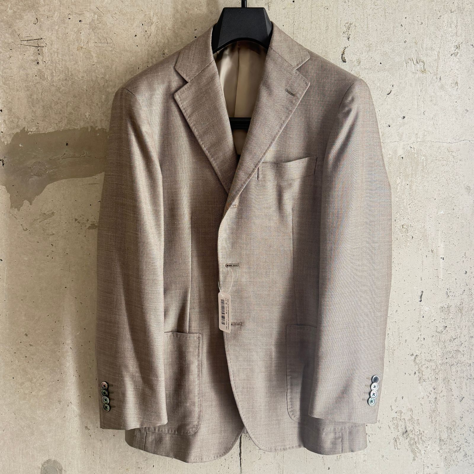 50%OFF／訳あり品】48サイズ guji（グジ） SUPER160'sウールシルク