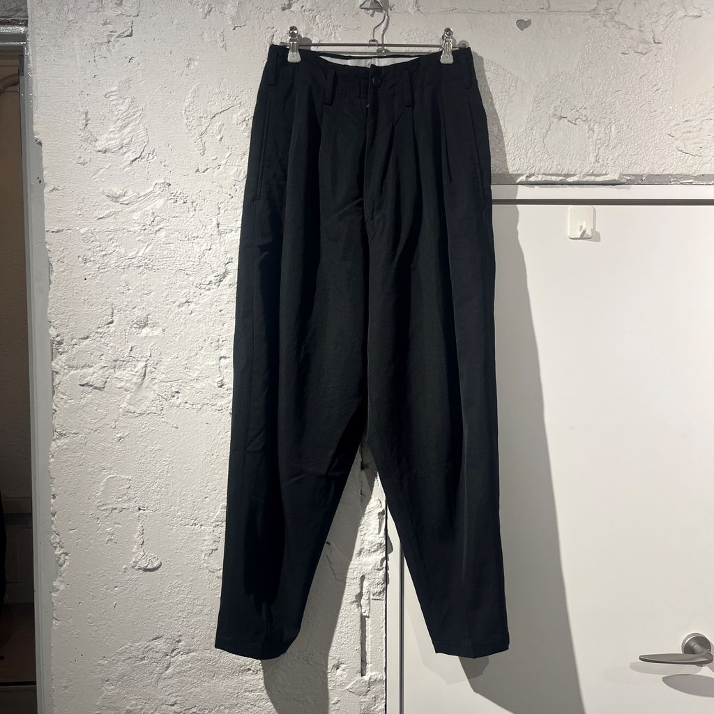 Yohji Yamamoto Femme ヨウジヤマモトファム 12SS 2-tuck wide tapered pants テーパードパンツ FB-P91-118 ブラック size.2