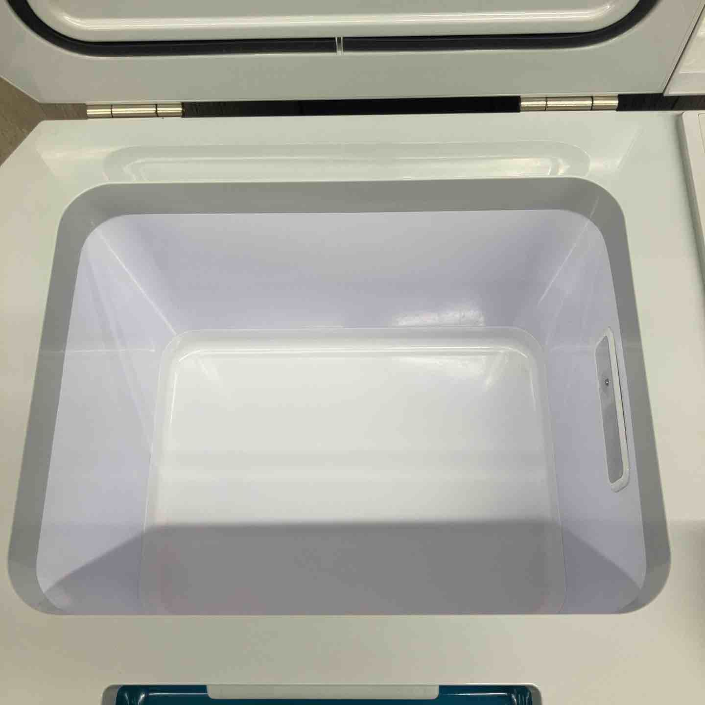 【中古品】 マキタ(makita) コードレス冷温庫 CW180DZ 【東大和店】