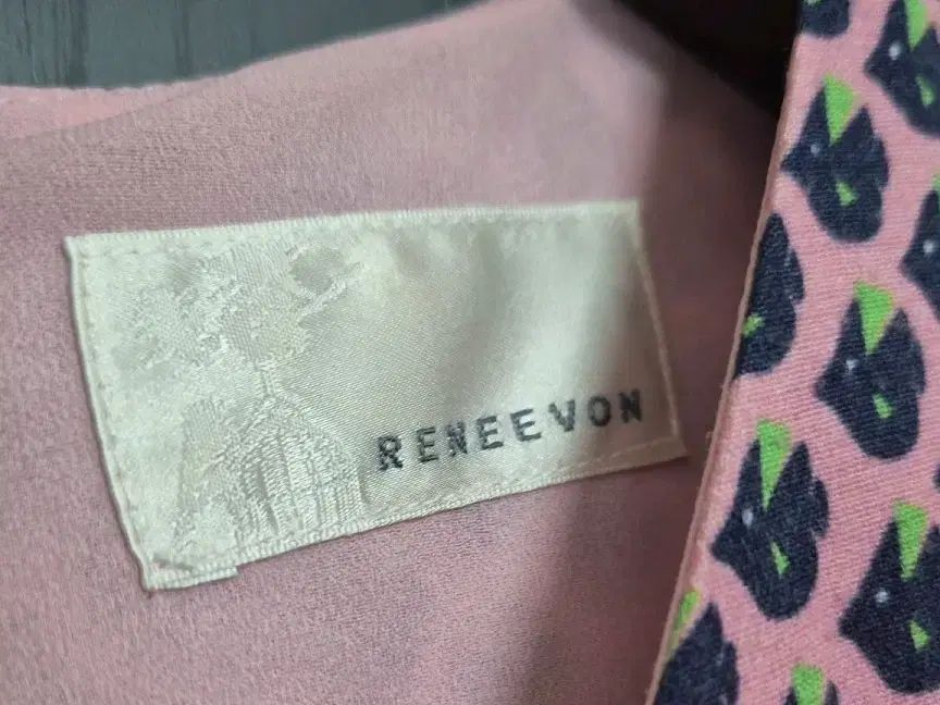 RENEEVON レニボン ピンク 魚 パータン ロング丈ワンピース