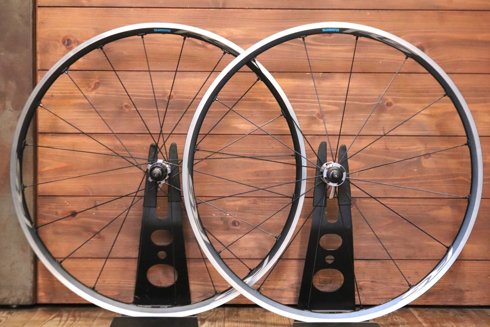 【シマノ】RS500ホイールセット シマノ SHIMANO WH-RS500 アルミ チューブレス ホイールセット シマノ
