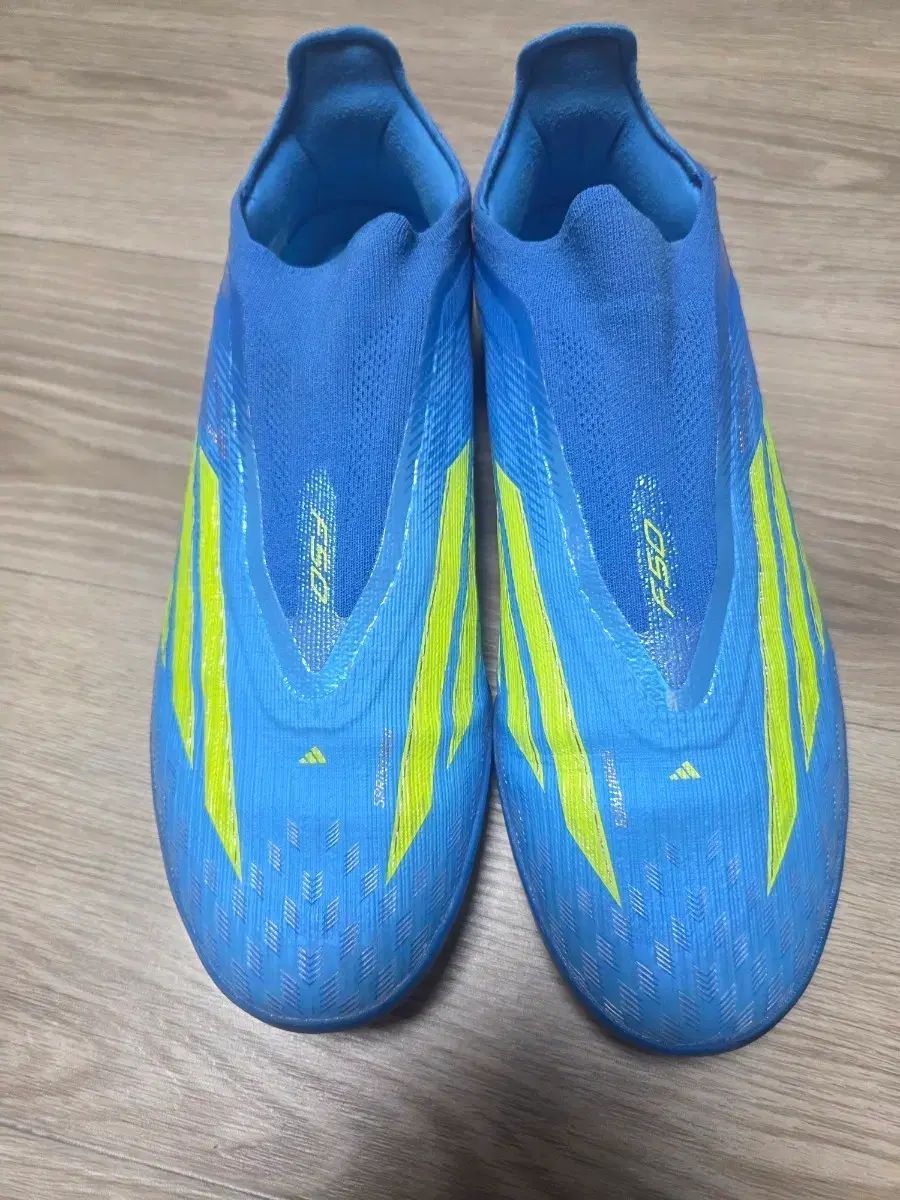 アディダス F50 プロ LL TF 260mm