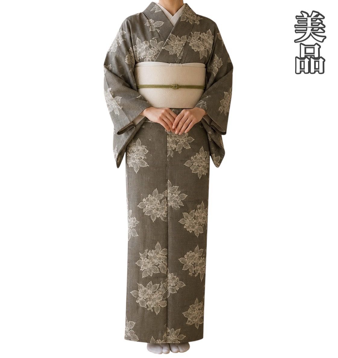 J912 美品 しつけ糸付き 大島紬 椿 正絹 和装 和服 着物 - メルカリ