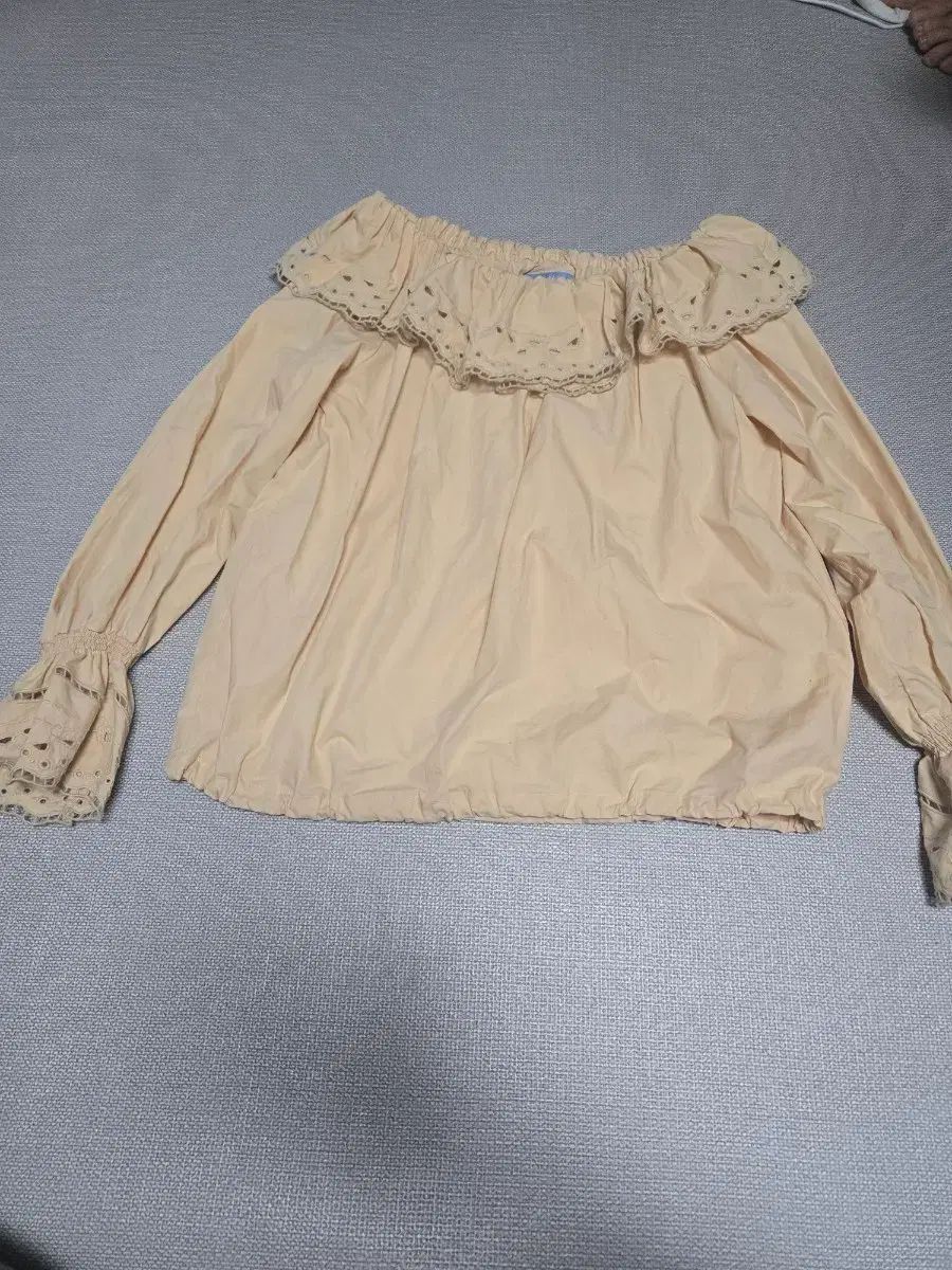 タイム オフショルダー 出品