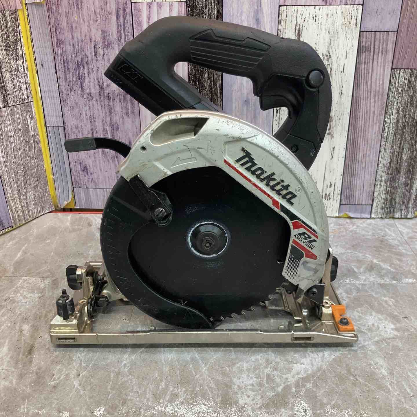 ★マキタ(makita) コードレス丸のこ HS631DZSB【八潮店】
