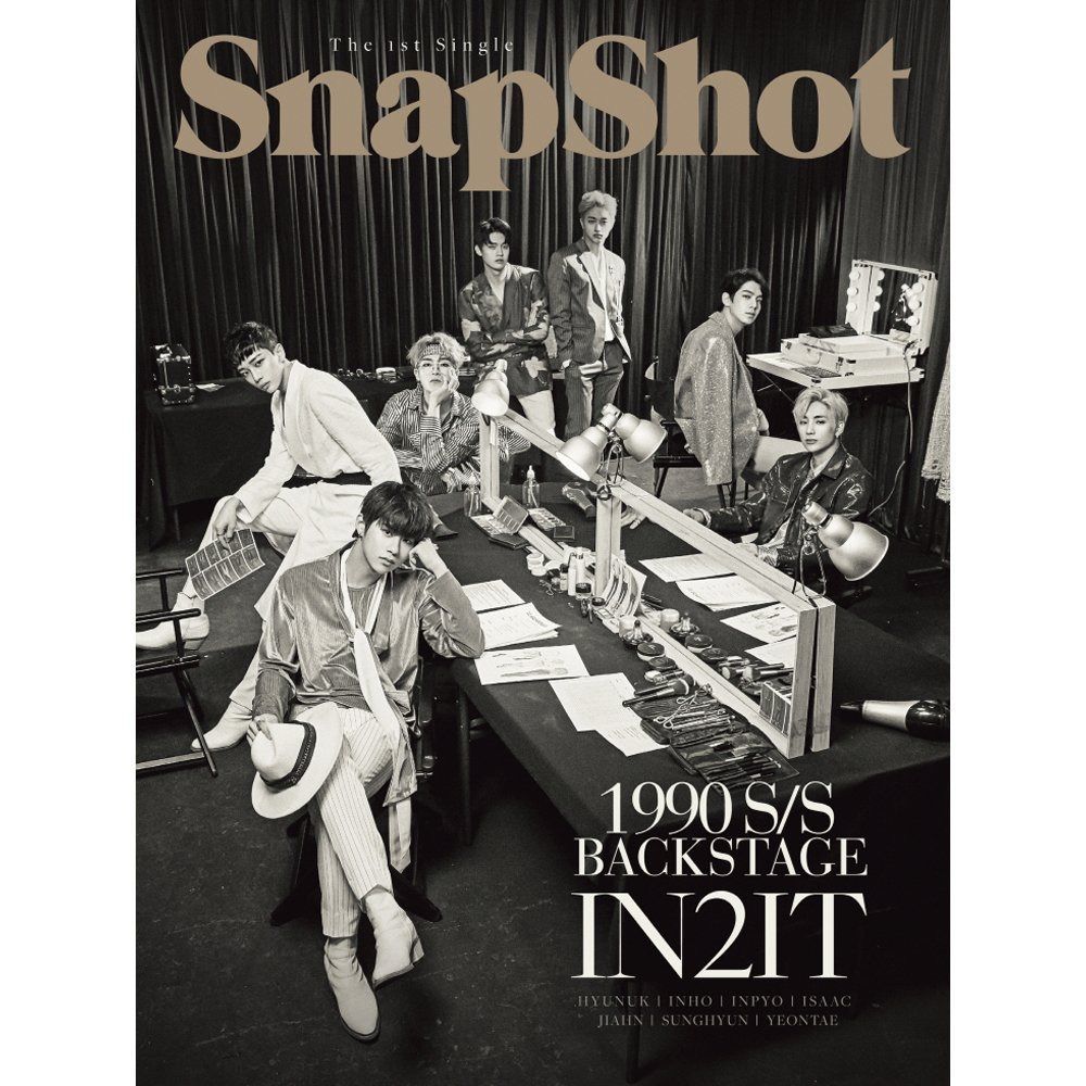 CD】IN2IT シングル - SnapShot (Runway Ver.) 【公式通販】