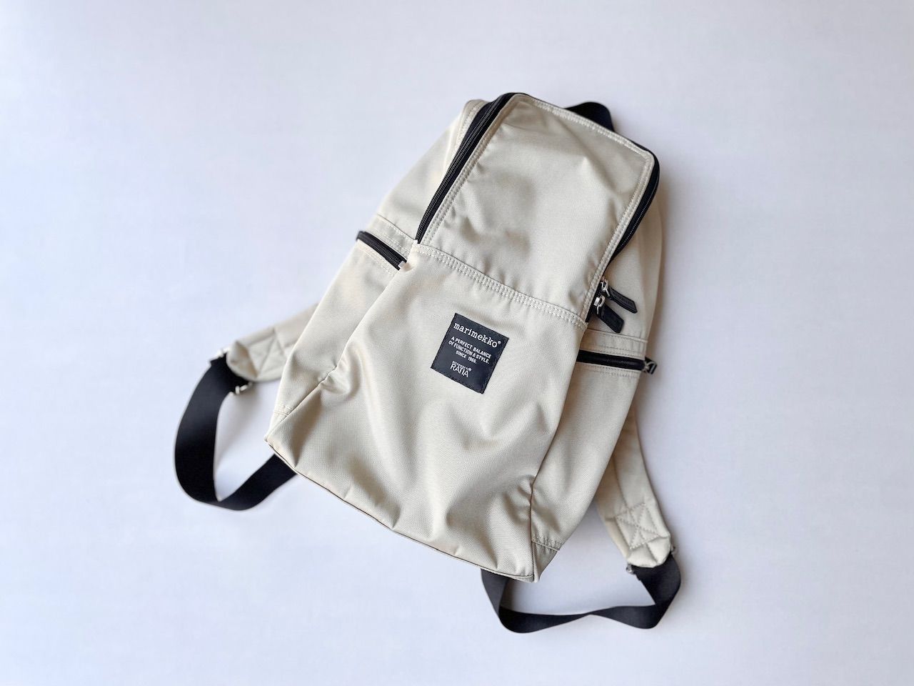 限定カラー / marimekko マリメッコ METRO リュック ベージュ メトロ