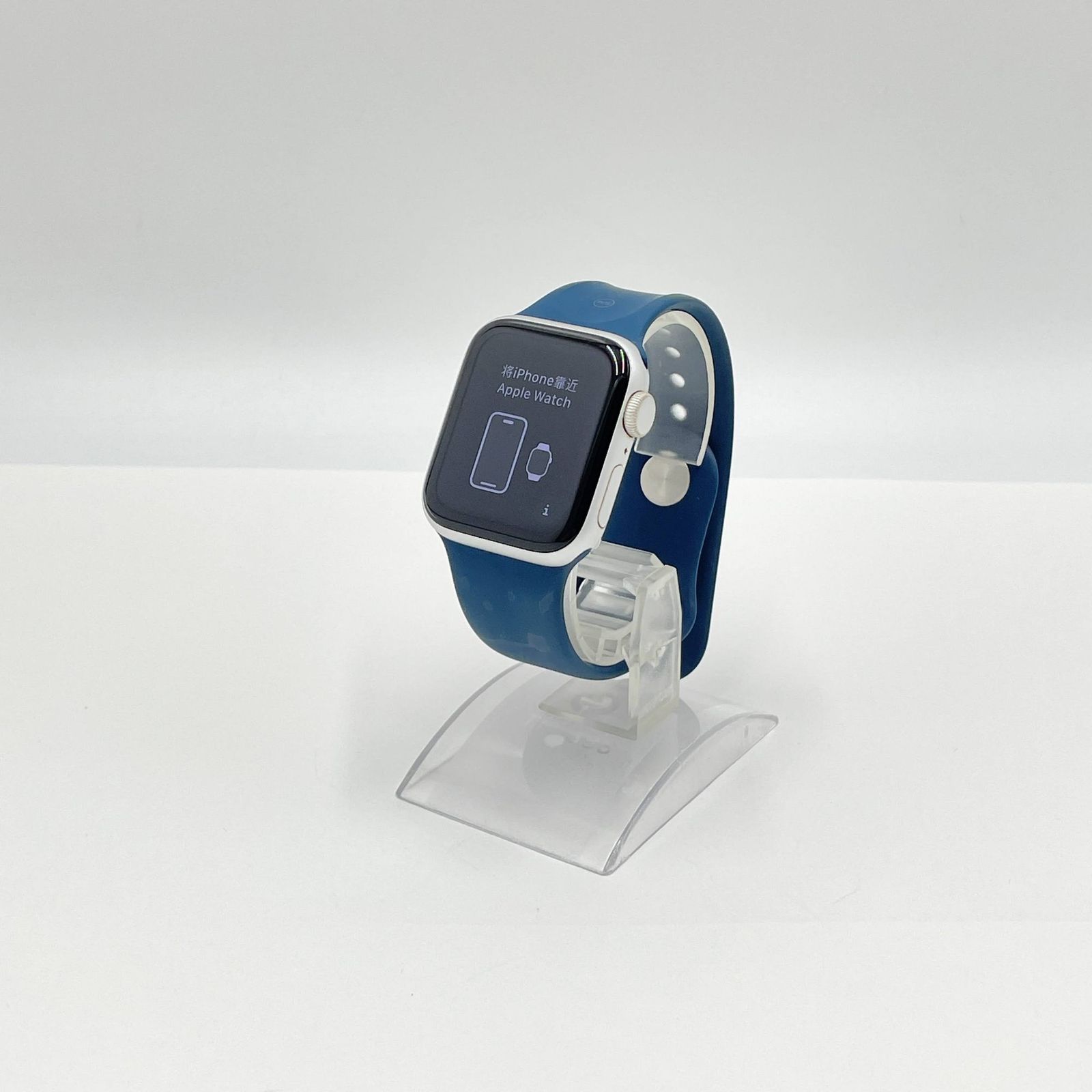 Apple Watch SE（GPSモデル）40mm シルバーアルミニウムケースアビス 