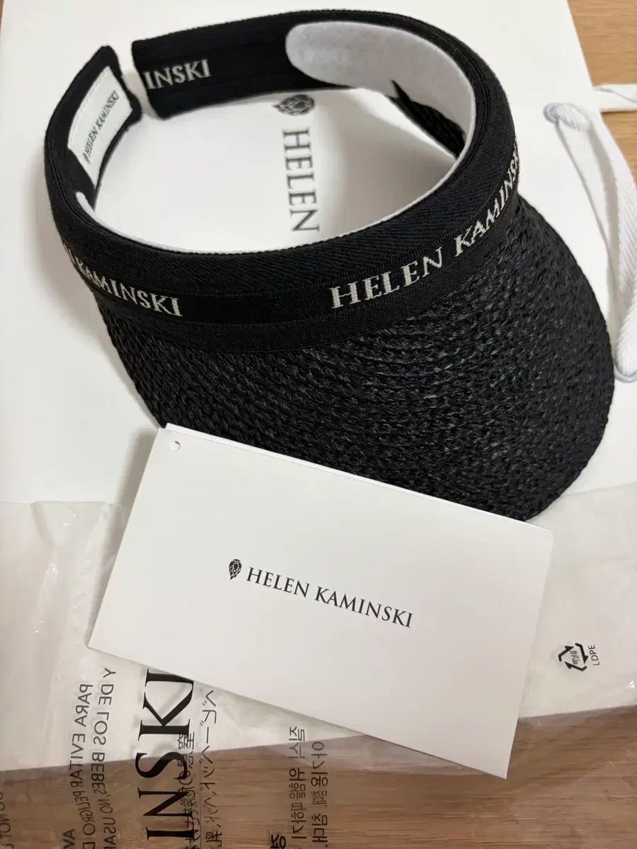 Helen Kaminski ヘレンカミンスキー マリナ MARINA チャコール/ブラックロゴ/OS