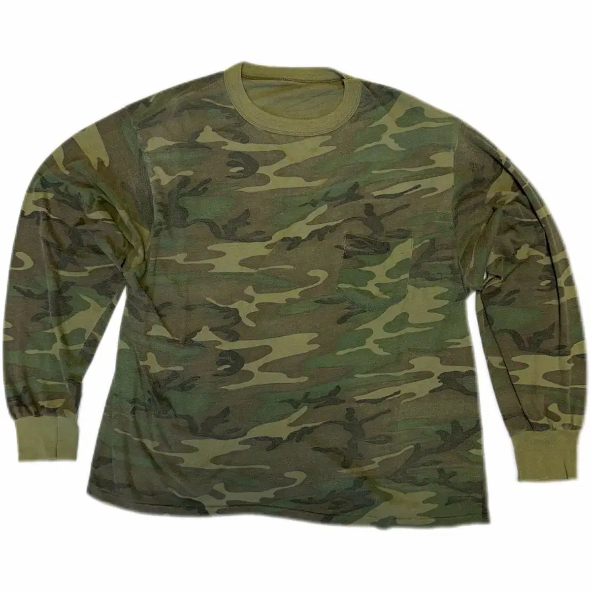 Vintage Woodland Camo Long Sleeve 90s