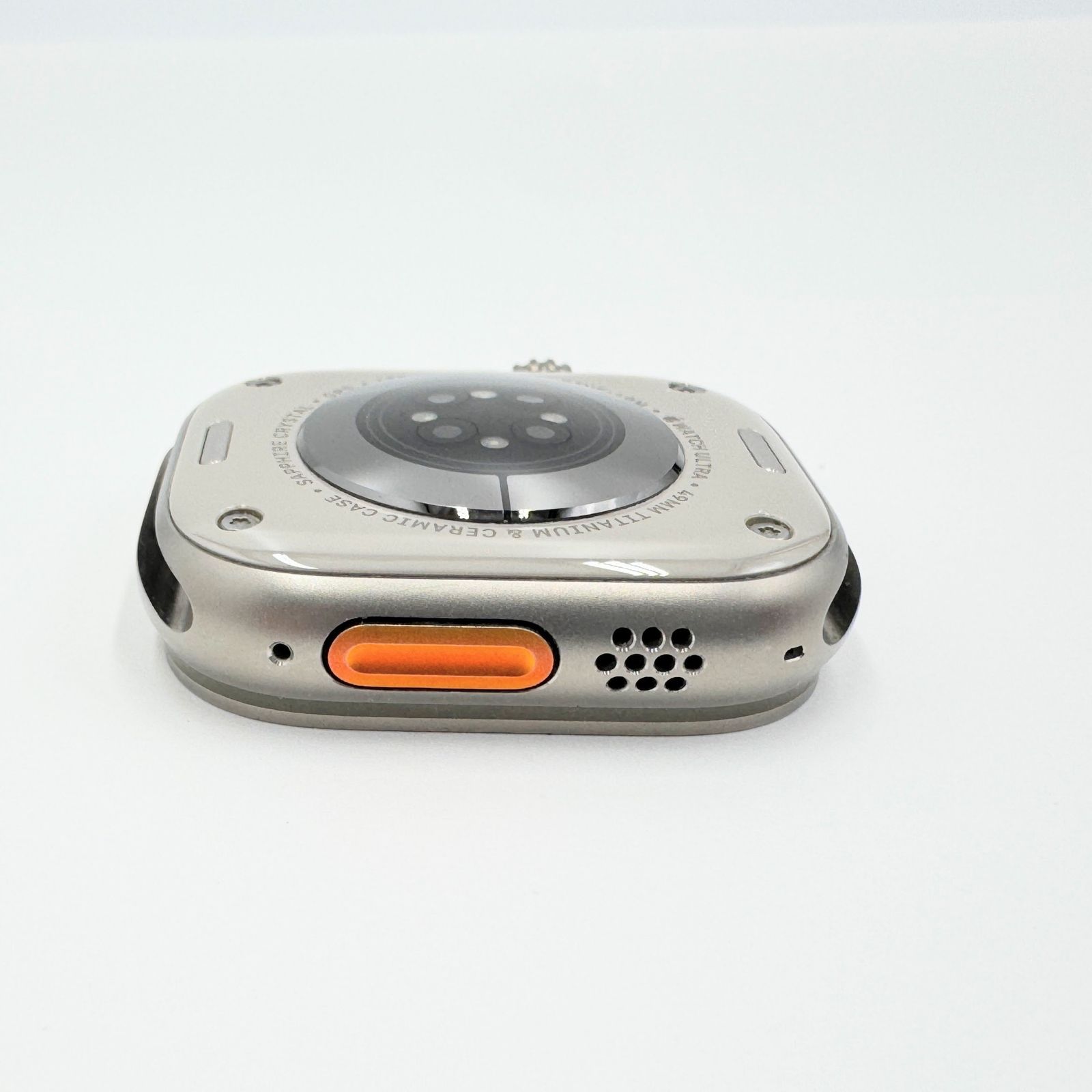 Apple Watch Ultra 2 GPS+Cellular 49mm チタニウム【美品】- メルカリ