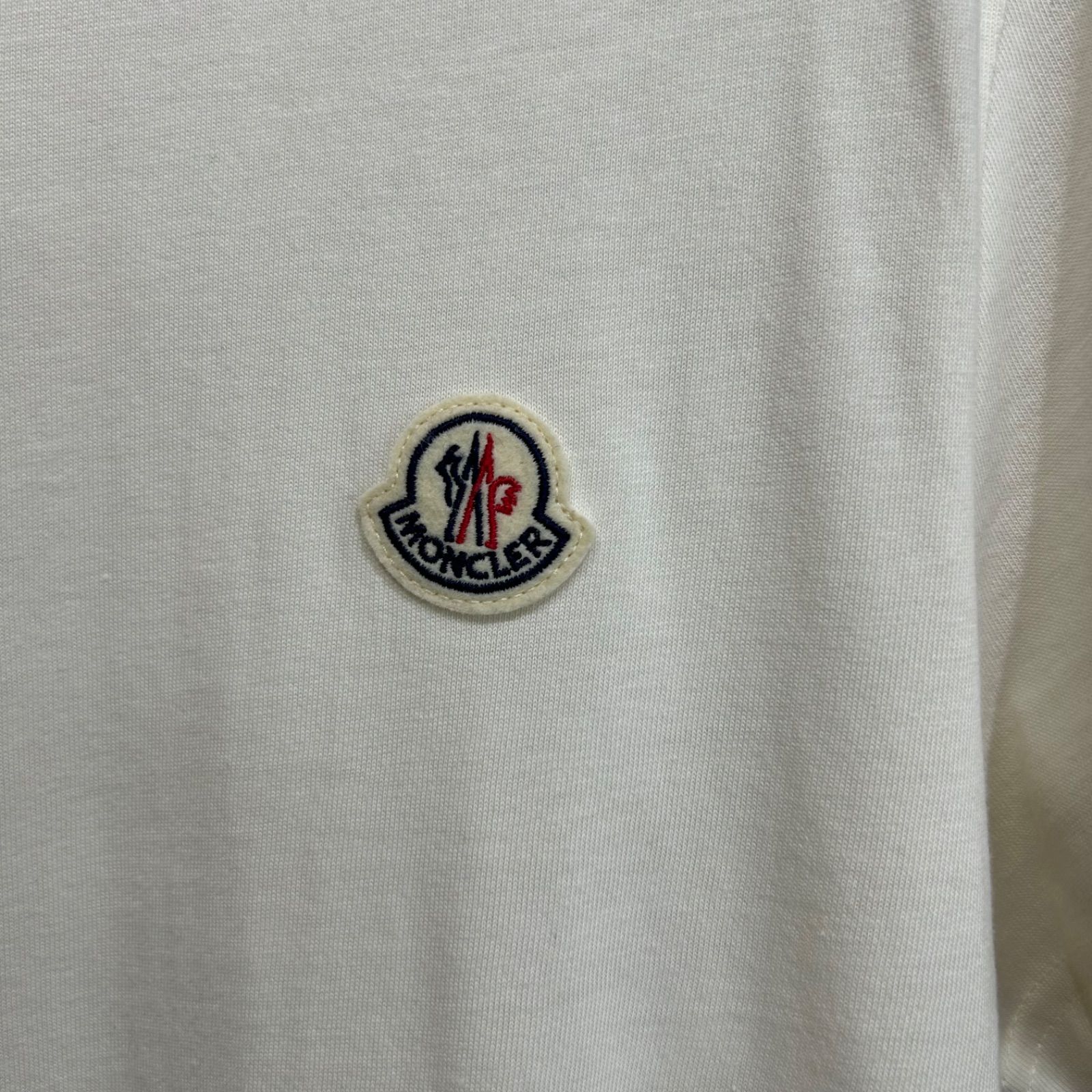 極美品】 MONCLER モンクレールワンポイント半袖Tシャツ白系アイボリー