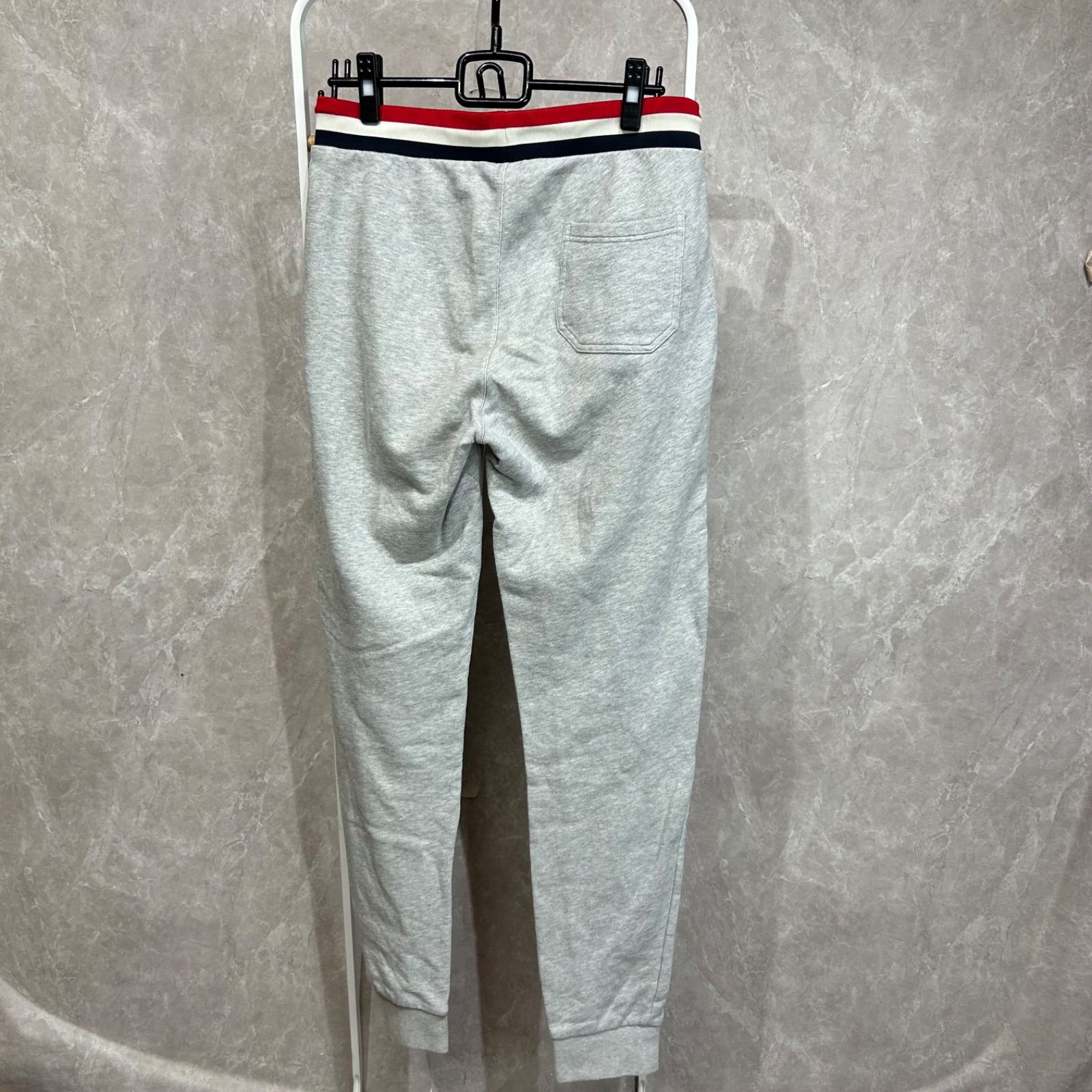 MONCLERモンクレール スウェットパンツグレーS - メルカリ