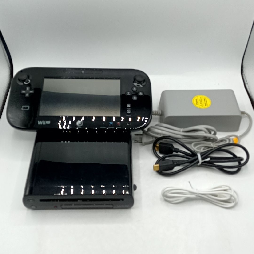 中古動作品】任天堂 Wii U プレミアムパック クロ kuro 32GB 本体一式