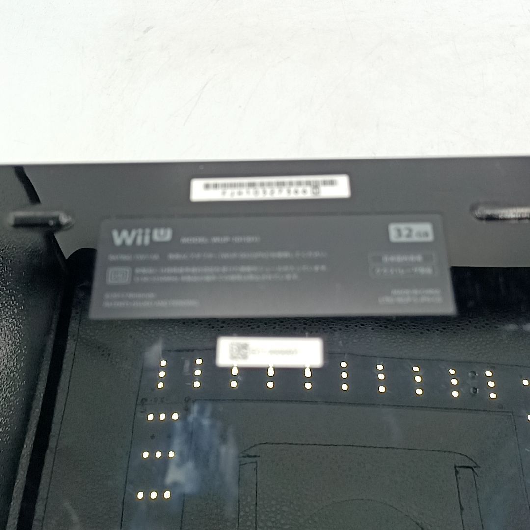 中古動作品】任天堂 Wii U プレミアムパック クロ kuro 32GB 本体一式 