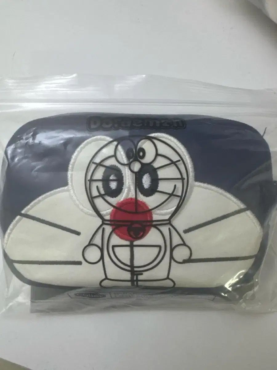 コレ ドラえもん 財布