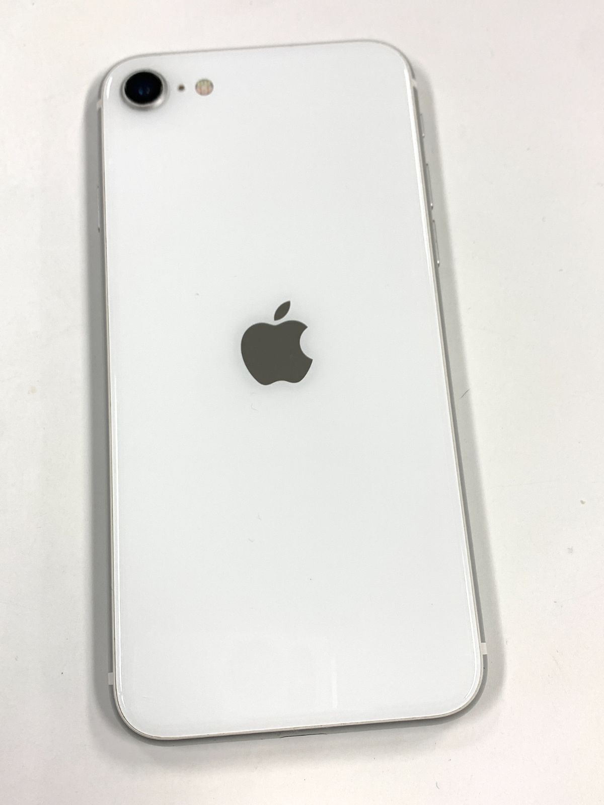 ジャンク 電池75%SIMフリーiPhone SE(第2世代) 64GB ホワイト - メルカリ