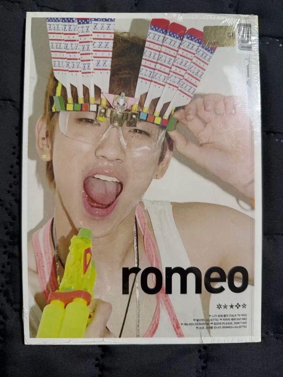SHINee Romeo 未開封 アルバム（表紙 キー）