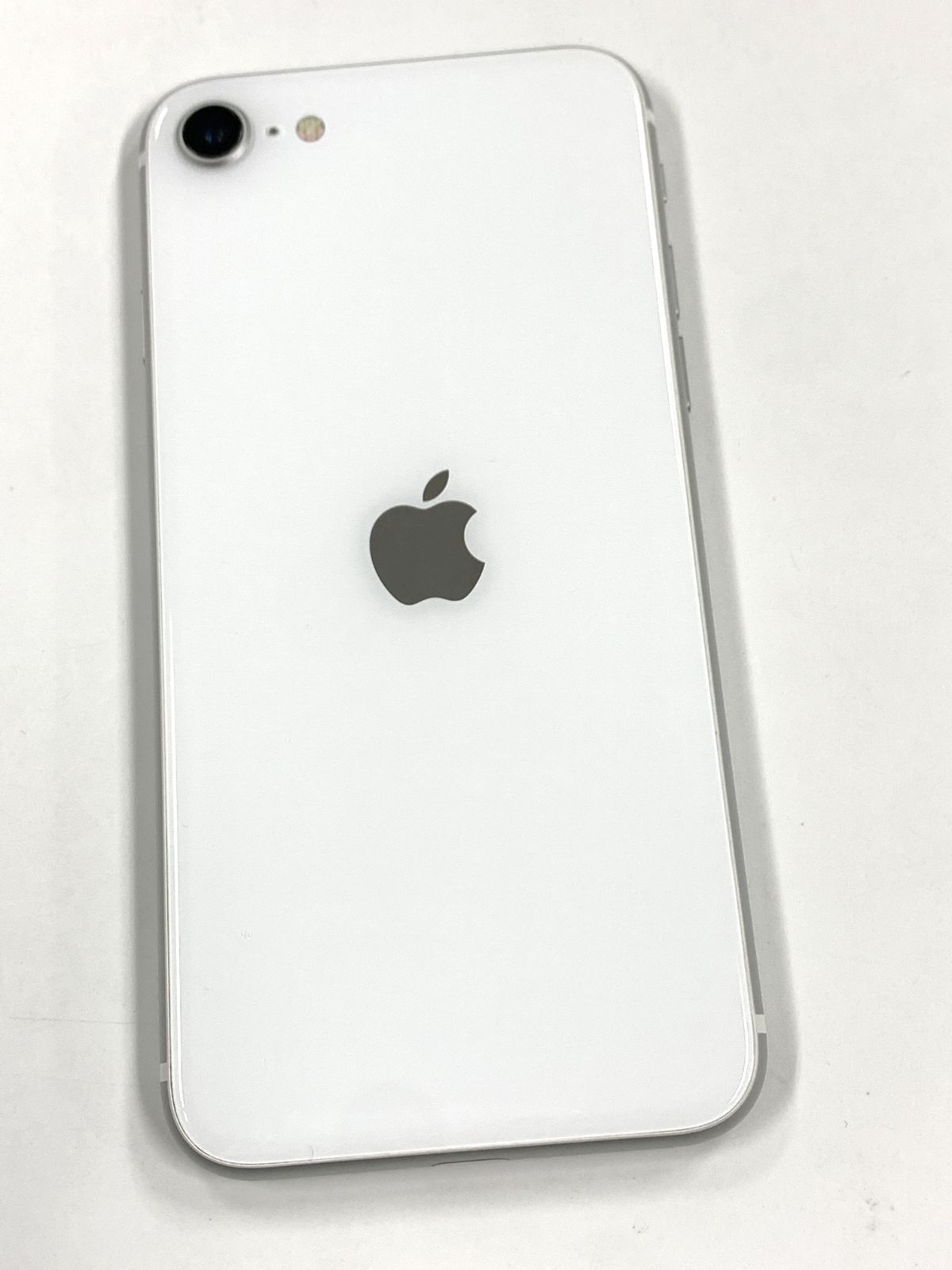 電池96%SIMフリーiPhone SE(第2世代) 64GB ホワイト - メルカリ