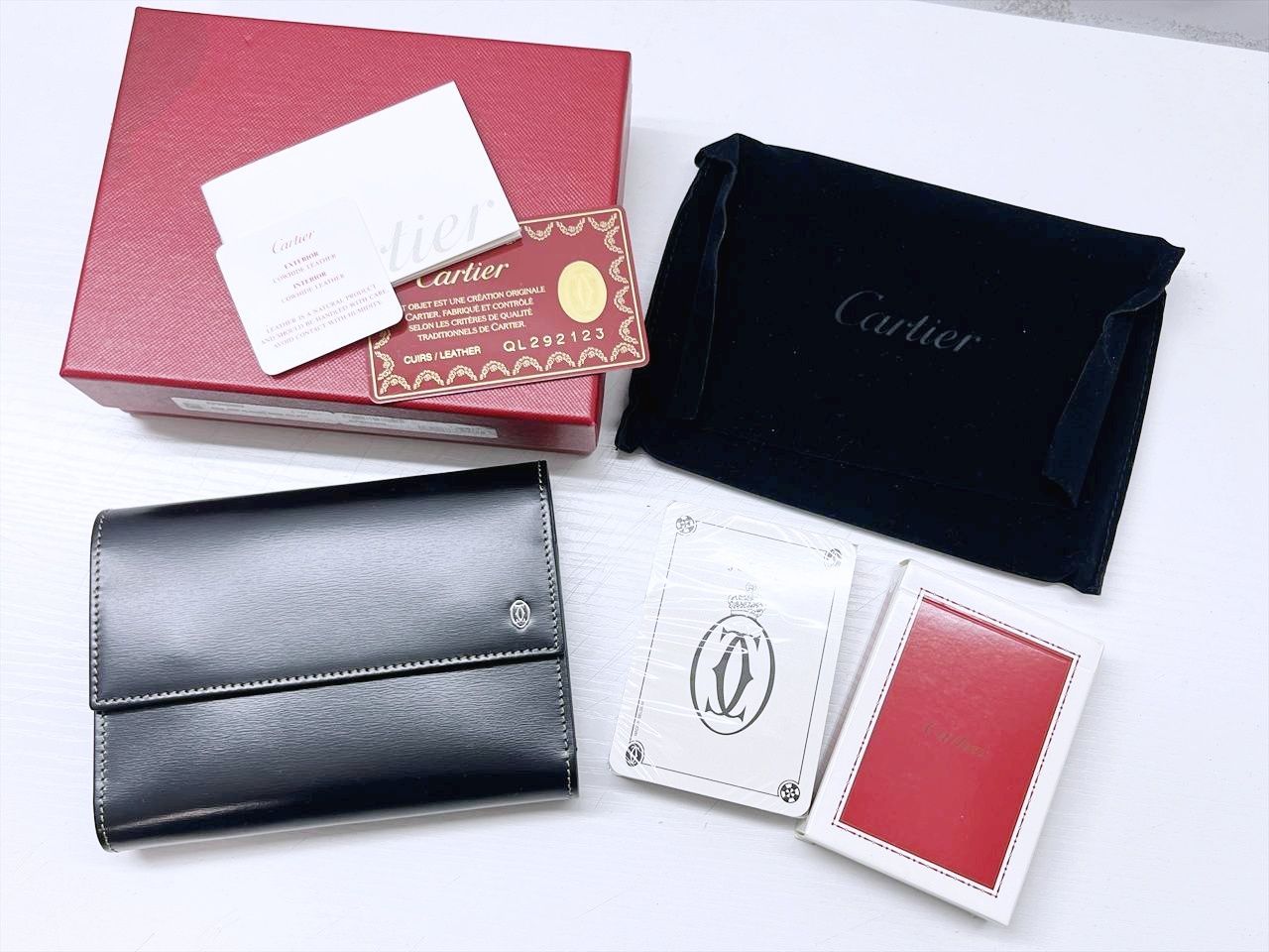 レア　未使用保管　美品　Cartier　カルティエ　パシャ　レザー　カードケース付き　トランプ　未開封　RPSH0802