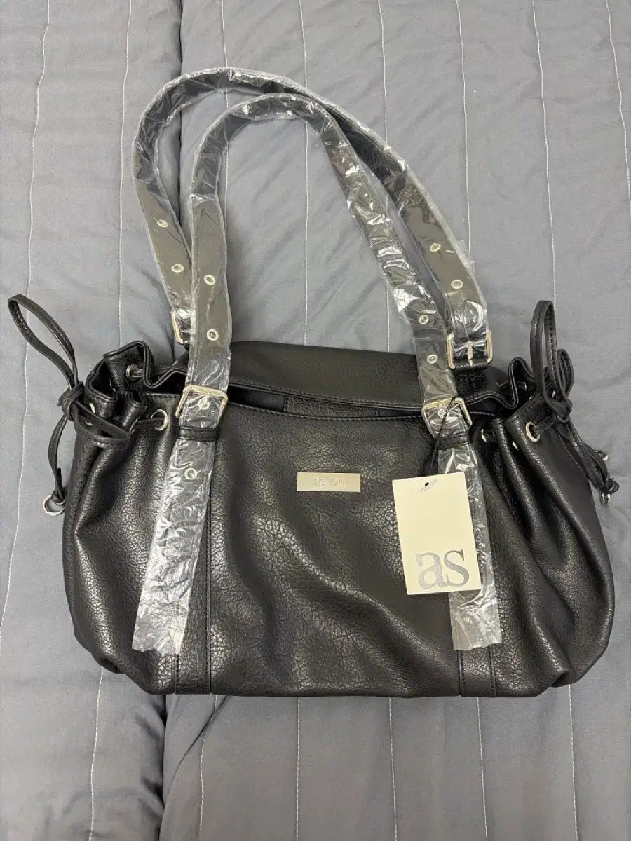 新品) as on ショルダーバッグ ブラック