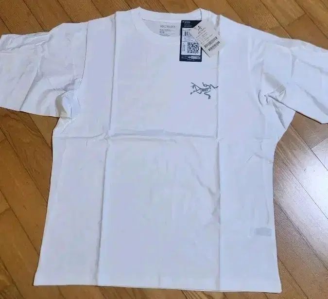 ARC'TERYX アークテリクス 半袖 Tシャツ 白