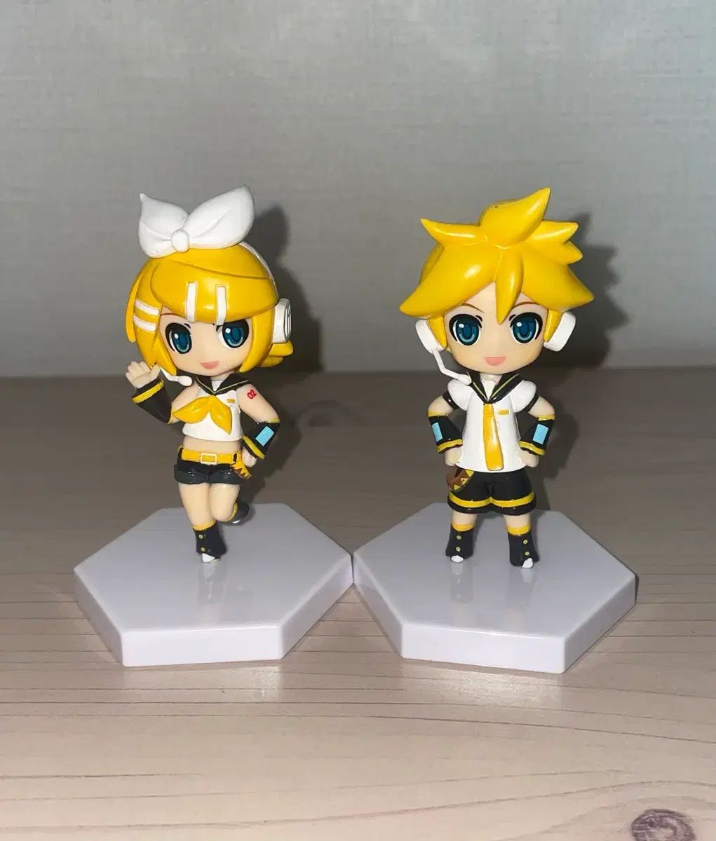 (まとめ売り) 鏡音リン レン ゴー フィギュア VOCALOID（ボーカロイド・ボカロ）