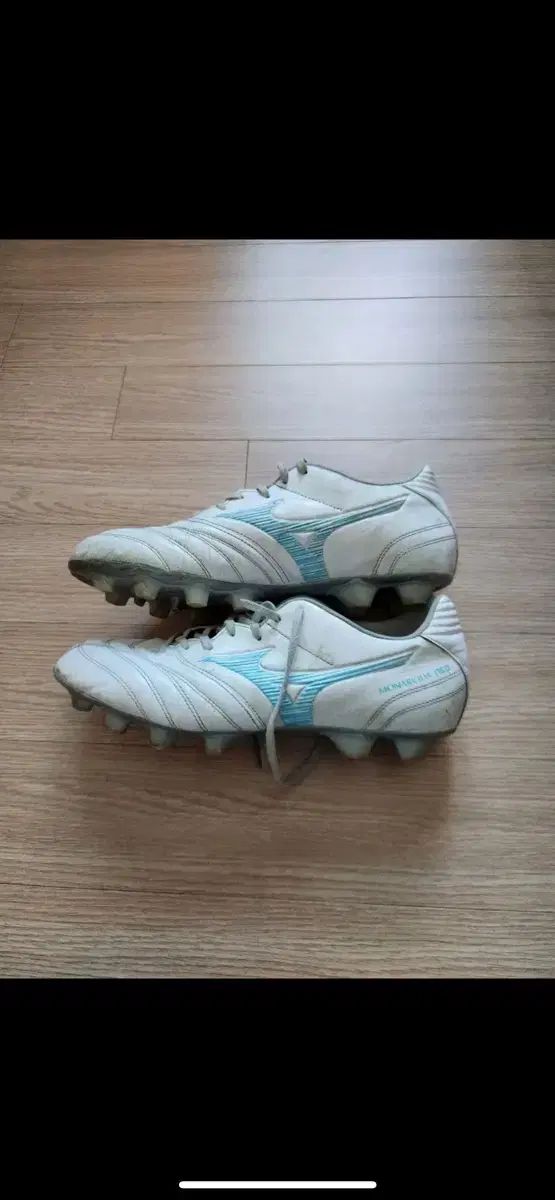 ミズノ モナルシーダ NEO サッカーシューズ