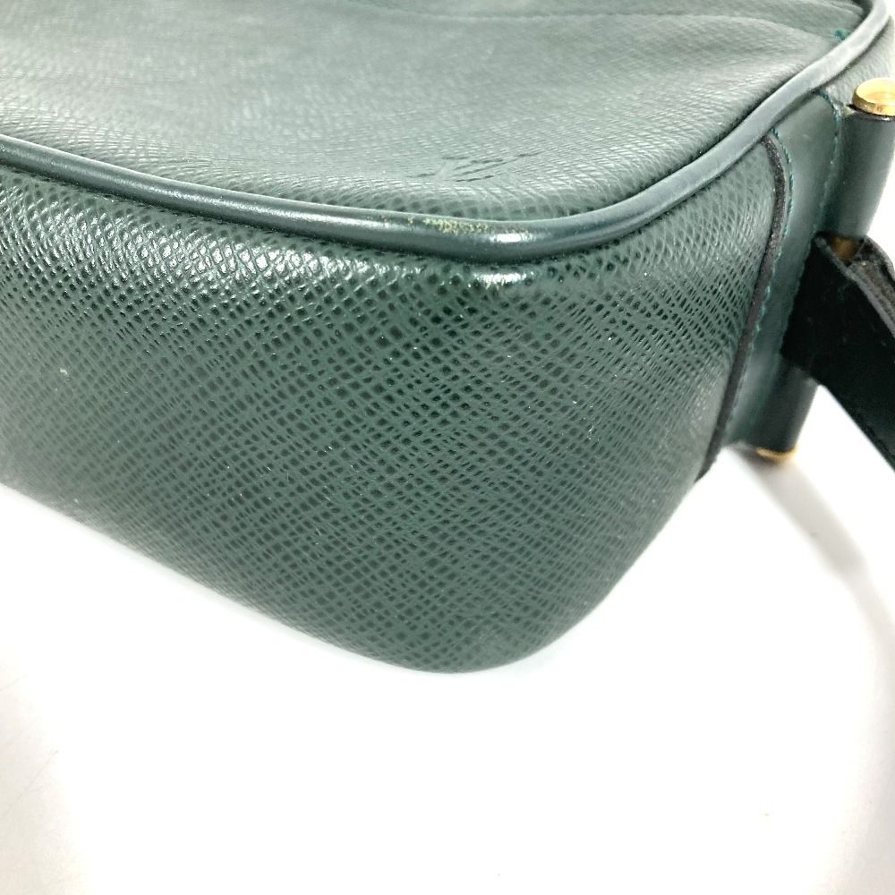 LOUIS VUITTON ルイヴィトン ポーチ カルガ セカンドバッグ M30814