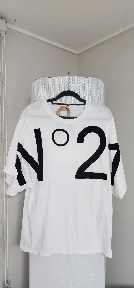 N21 半袖T 白 ヌメロ ヴェントゥーノ