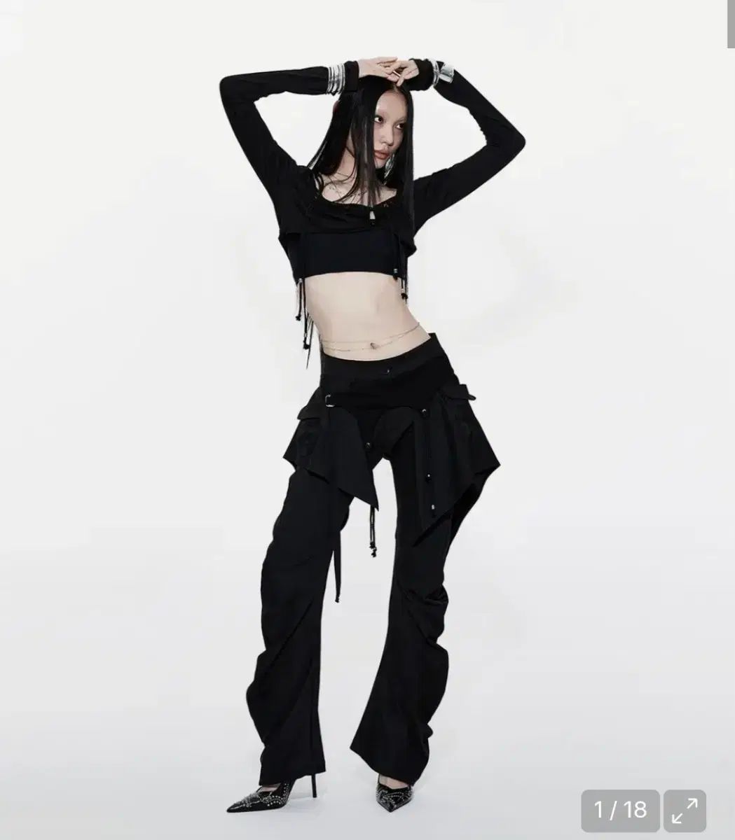 カシコ layered strap pants black