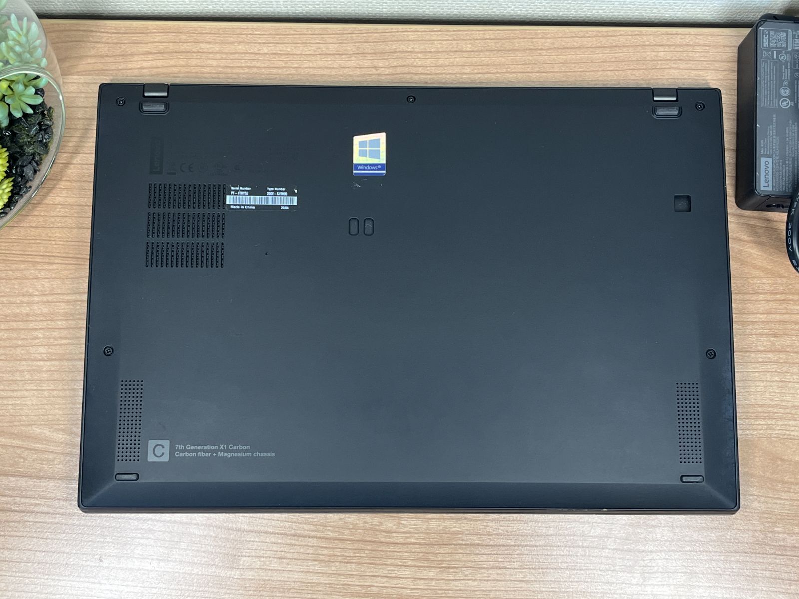 限定品〉0570 Thinkpad X1 Carbon 7th 16GB 256GB i7 office2024 